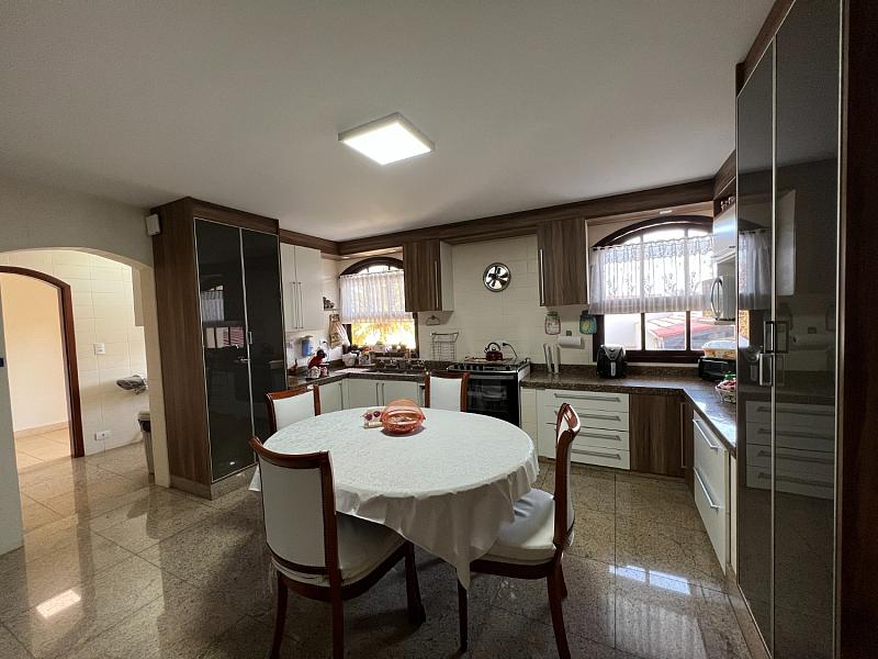 VENDA - RESID�NCIA - CODNOM�NIO HERMENEGILDO MILIONI - SALTO/SP 10