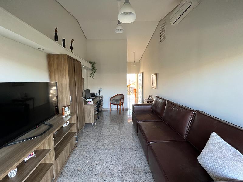 VENDA - RESID�NCIA - CODNOM�NIO HERMENEGILDO MILIONI - SALTO/SP 21