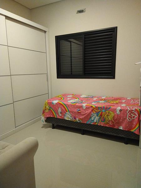 VENDA - RESID�NCIA - CONDOM�NIO GUARUJ� - SALTO/SP 14
