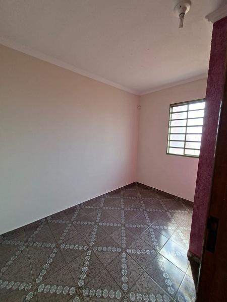 LOCA��O - RESID�NCIA - S�O JO�O - SALTO/SP 12