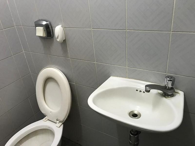 LOCA��O - SALA COMERCIAL - CENTRO - SALTO/SP 9
