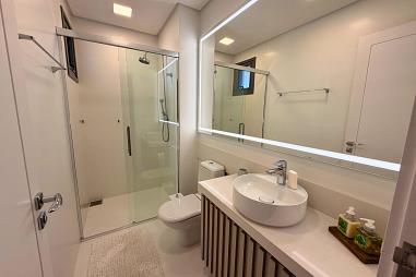 Apartamento com 4 quartos à venda, 268m², 5 banheiros, 3 garagens - Centro - Balneário Camboriú