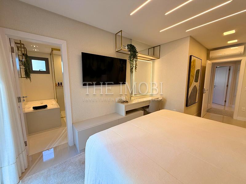 Apartamento com 4 quartos à venda, 268m², 5 banheiros, 3 garagens - Centro - Balneário Camboriú — foto 6