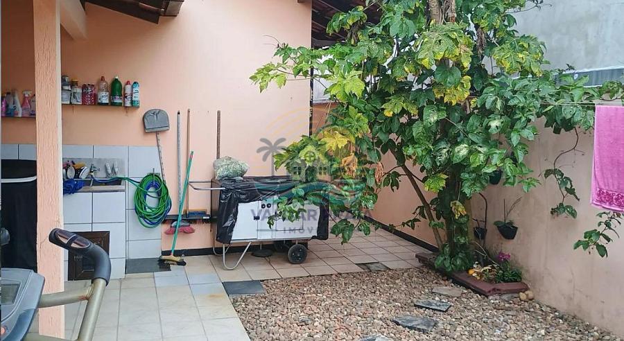 🏖️ Oportunidade Única em Penha! Casa com Suíte, Hidro e Terreno de 1.320 m² 🌳✨ — foto 17