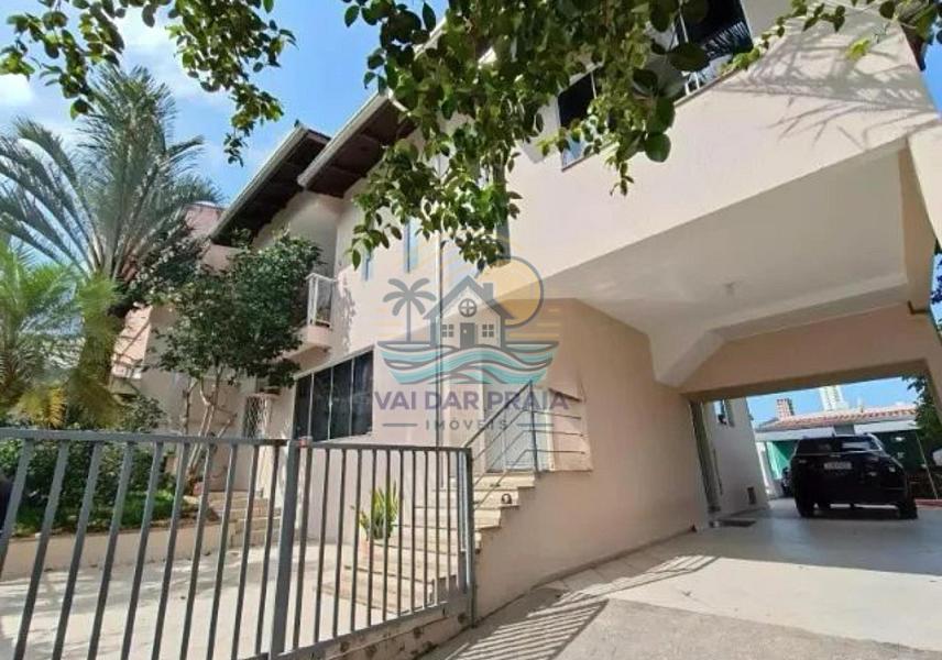 🏖️ Seu Refúgio em BC! Casa Charmosa no Ariribá com 4 Quartos, Piscina e Lazer Completo! — foto 2