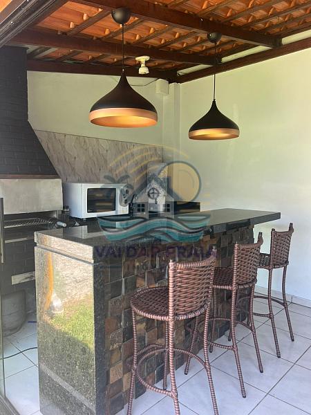 Excelente casa com edícula e amplo terreno à venda no bairro Cordeiros — foto 6