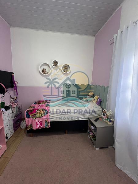 Excelente casa com edícula e amplo terreno à venda no bairro Cordeiros — foto 13