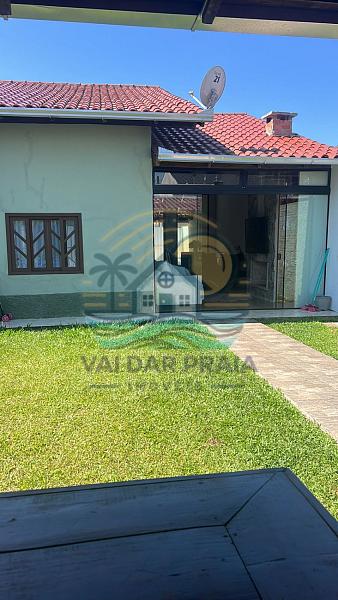 Excelente casa com edícula e amplo terreno à venda no bairro Cordeiros — foto 3