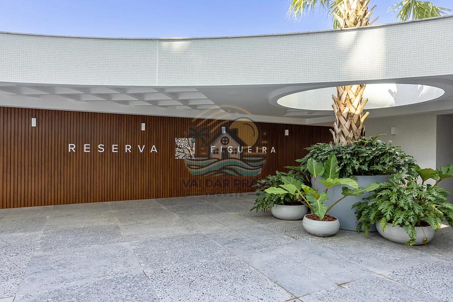 Reserva Figueira | Alto padrão entre o mar e a natureza na Praia Brava — foto 15