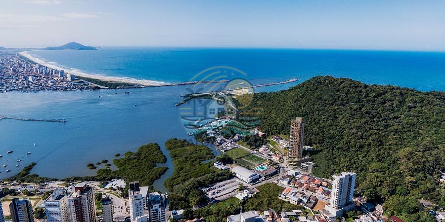 Cobertura à venda em Itajaí – Casa Atalaia 47 | Alto padrão no bairro Fazenda — foto 2