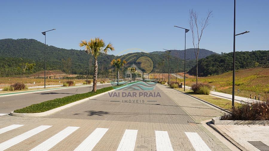 TERRENO À VENDA EM CAMBORIÚ – COLINAS DE CAMBORIÚ VILLAGE | ALTO PADRÃO, NATUREZA E VALORIZAÇÃO — foto 23
