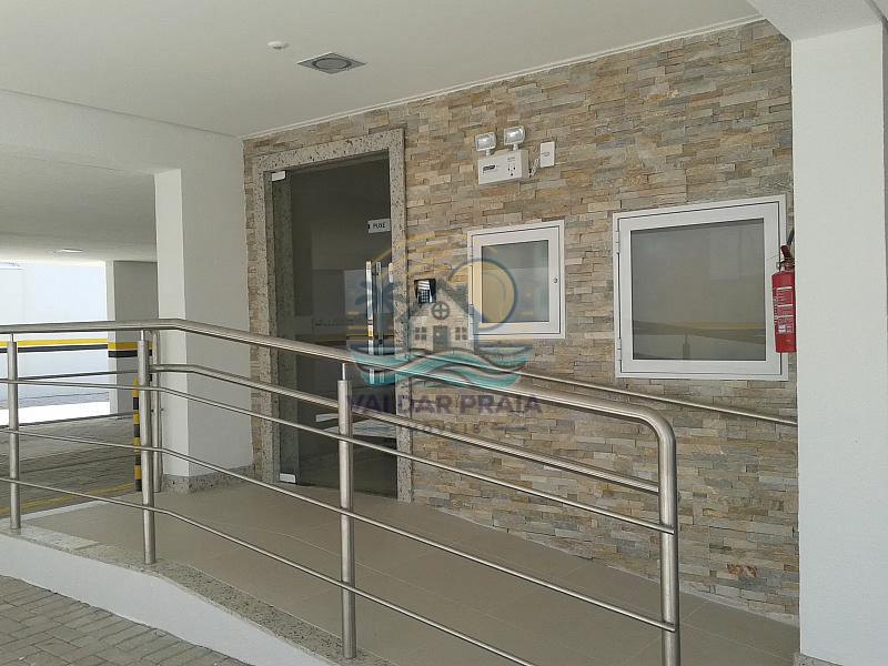 Apartamento com suíte e sacada com churrasqueira no Jardim das Tulherias em Itajaí — foto 2