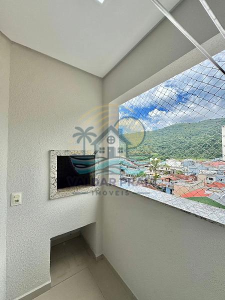 Apartamento com suíte e sacada com churrasqueira no Jardim das Tulherias em Itajaí — foto 10