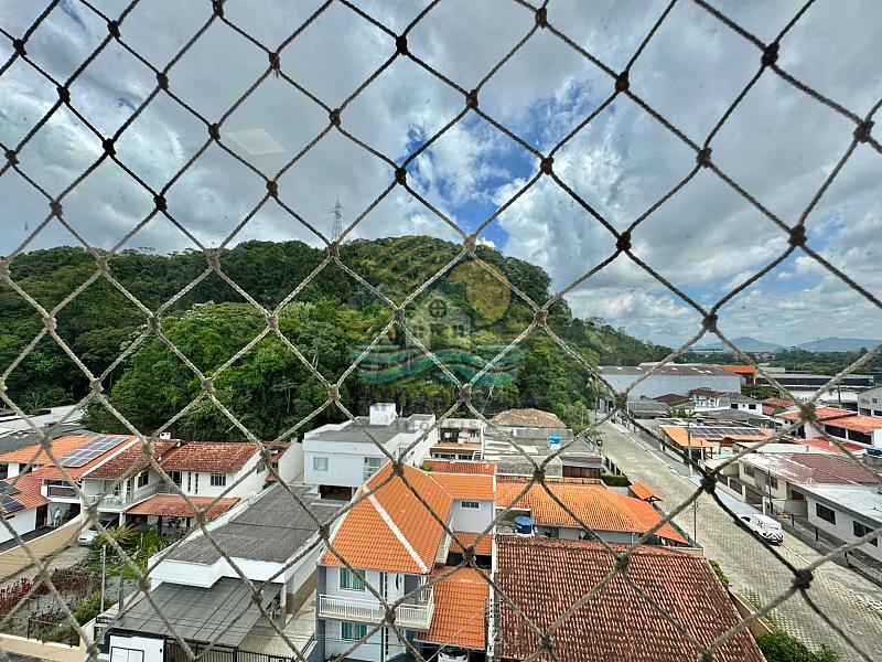 Apartamento com suíte e sacada com churrasqueira no Jardim das Tulherias em Itajaí — foto 12
