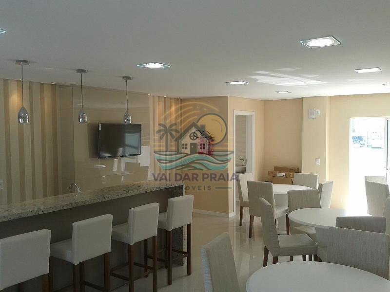 Apartamento com suíte e sacada com churrasqueira no Jardim das Tulherias em Itajaí — foto 20