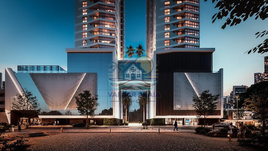 APARTAMENTO À VENDA EM BALNEÁRIO CAMBORIÚ – ÁPICE TOWERS COM 4 SUÍTES E PASSARELA PANORÂMICA EXCLUSIVA — foto 2