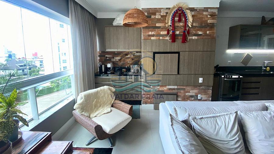 Apartamento no Edifício Porto Madeiro | 2 suítes em localização privilegiada na Praia Brava — foto 11