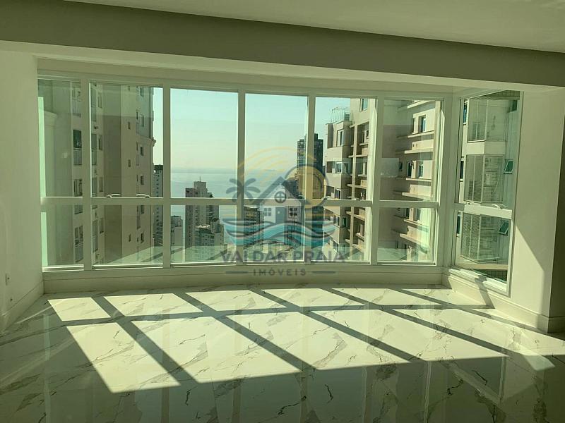 Apartamento no Marina Beach Towers | 4 suítes, vista privilegiada e marina privativa na Barra Sul — foto 3