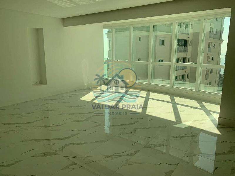 Apartamento no Marina Beach Towers | 4 suítes, vista privilegiada e marina privativa na Barra Sul — foto 4