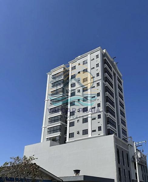 Apartamento com 3 quartos à venda, 80m², 2 banheiros, 2 garagens - São João - Itajaí — foto 2