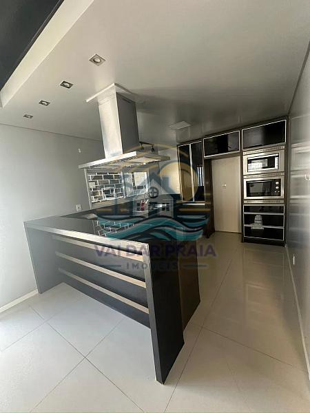 🏖️ Casa Moderna com Piscina a Poucos Passos da Praia em Penha/SC 🌊 — foto 8