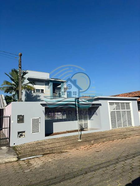 🏖️ Casa Moderna com Piscina a Poucos Passos da Praia em Penha/SC 🌊 — foto 3