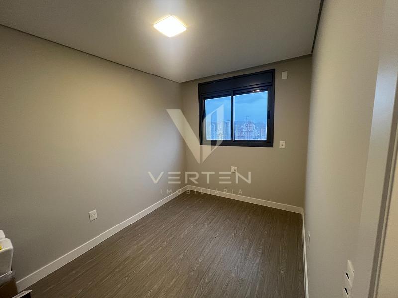 Apartamento 2 Dormit�rios com Su�te no Centro de Itaja� 12
