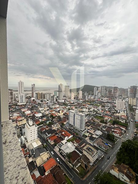 Apartamento 2 Dormit�rios com Su�te no Centro de Itaja� 13
