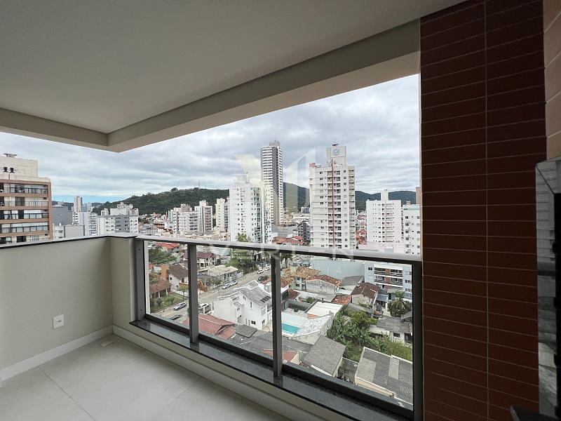 Apartamento de 2 Dormit�rios com Su�te no Residencial Duque 375 � Itaja� 6