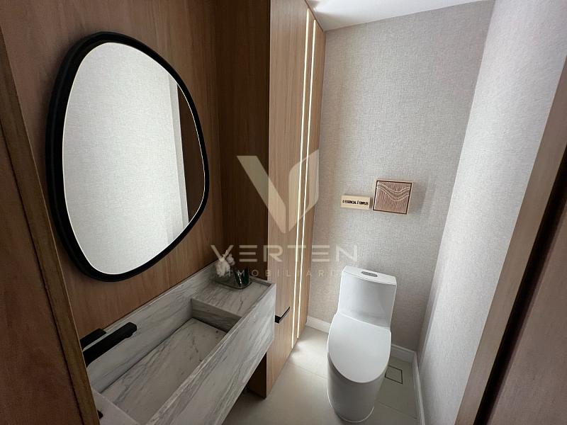 Apartamento de 3 Dormit�rios com 3 Su�tes no Fazenda Garden 7