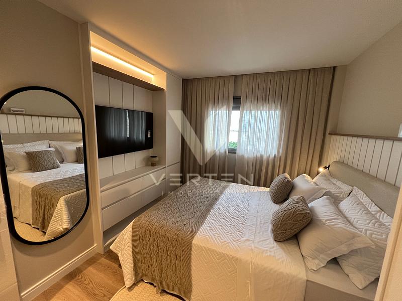 Apartamento de 3 Dormit�rios com 3 Su�tes no Fazenda Garden 10