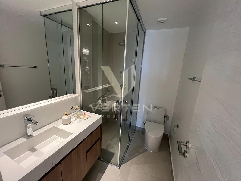Apartamento de 3 Dormit�rios com 3 Su�tes no Fazenda Garden 11