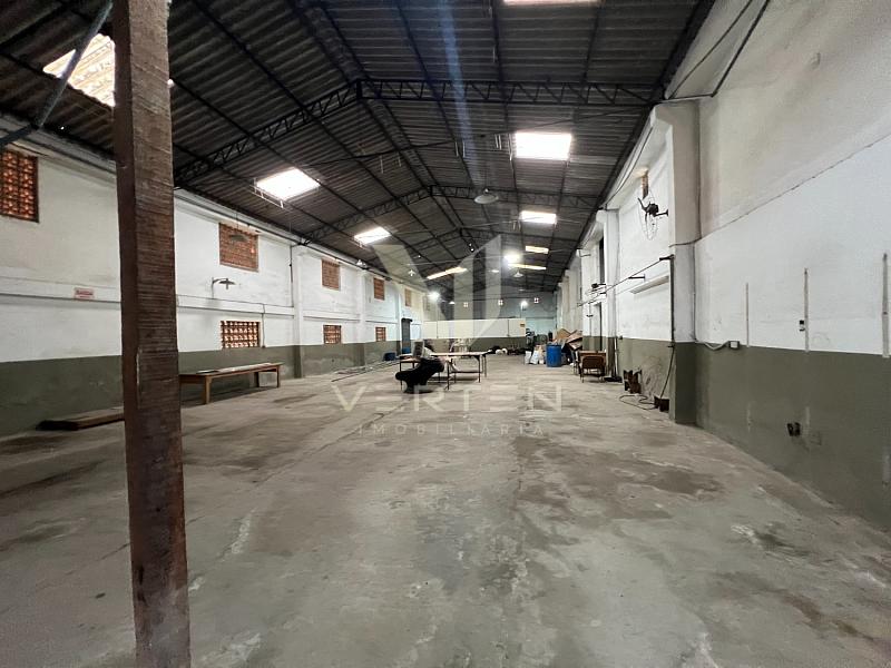 GALP�O PARA LOCA��O | APROX. 450 M� | FAZENDA � ITAJA� 3