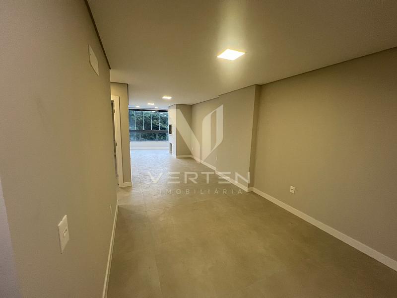 Apartamento 2 Dormit�rios com Su�te no Centro de Itaja� 4