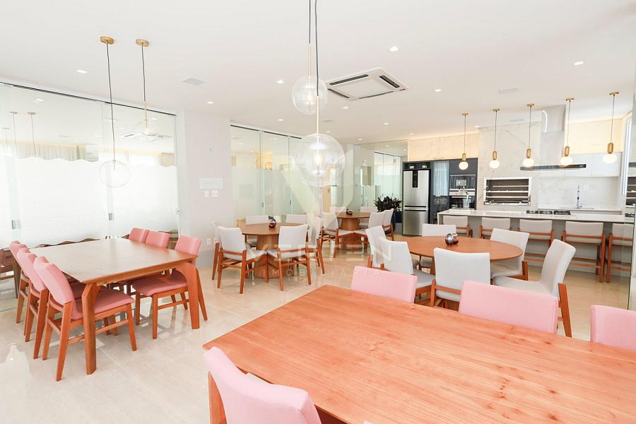 Apartamento Garden de Alto Padr�o com 321 m�, 3 Su�tes e 3 Vagas 55