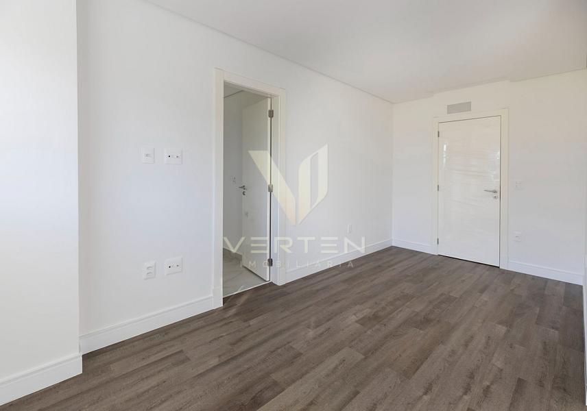 Apartamento Garden de Alto Padr�o com 321 m�, 3 Su�tes e 3 Vagas 22