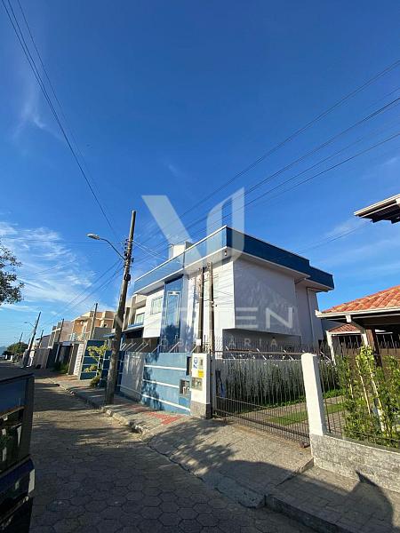 Casa com 240 m� em Penha 2