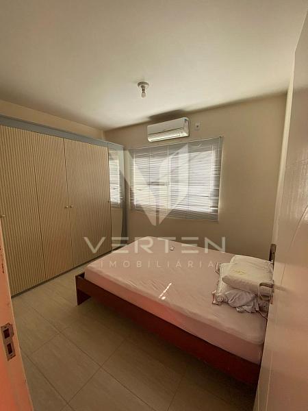 Casa com 240 m� em Penha 13