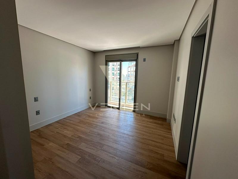 3 Su�tes, 134m� Privativos e 2 Vagas no Soho 538 | Centro de Itaja� 15