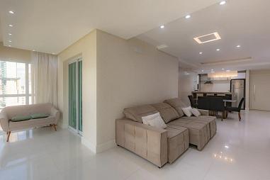 Apartamento com 3 quartos à venda, 117m², 4 banheiros, 3 garagens - Centro - Balneário Camboriú