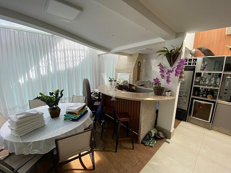 Casa Frente Mar em Zimbros – Bombinhas/SC — foto 9