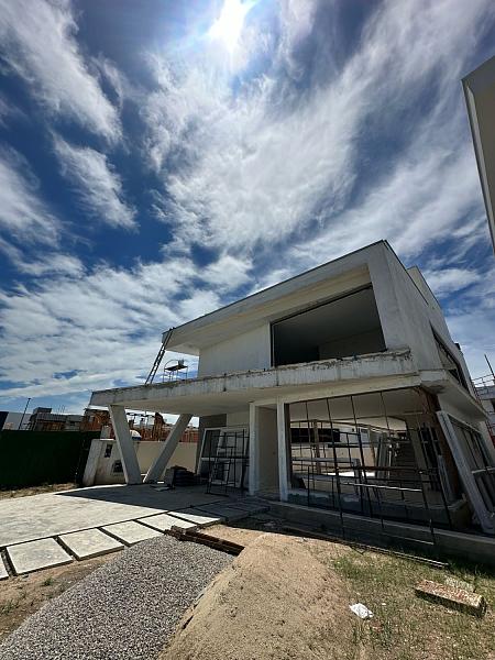 Casa de Condomínio com 3 quartos à venda, 277m², 5 banheiros, 2 garagens - Porto Belo - Porto Belo — foto 2