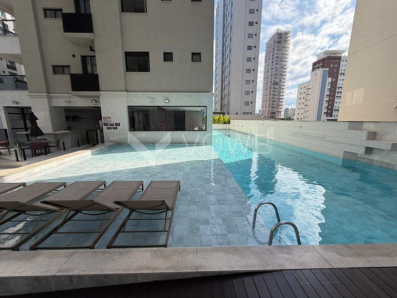 Apartamento 3 su�tes - Meia Praia 1